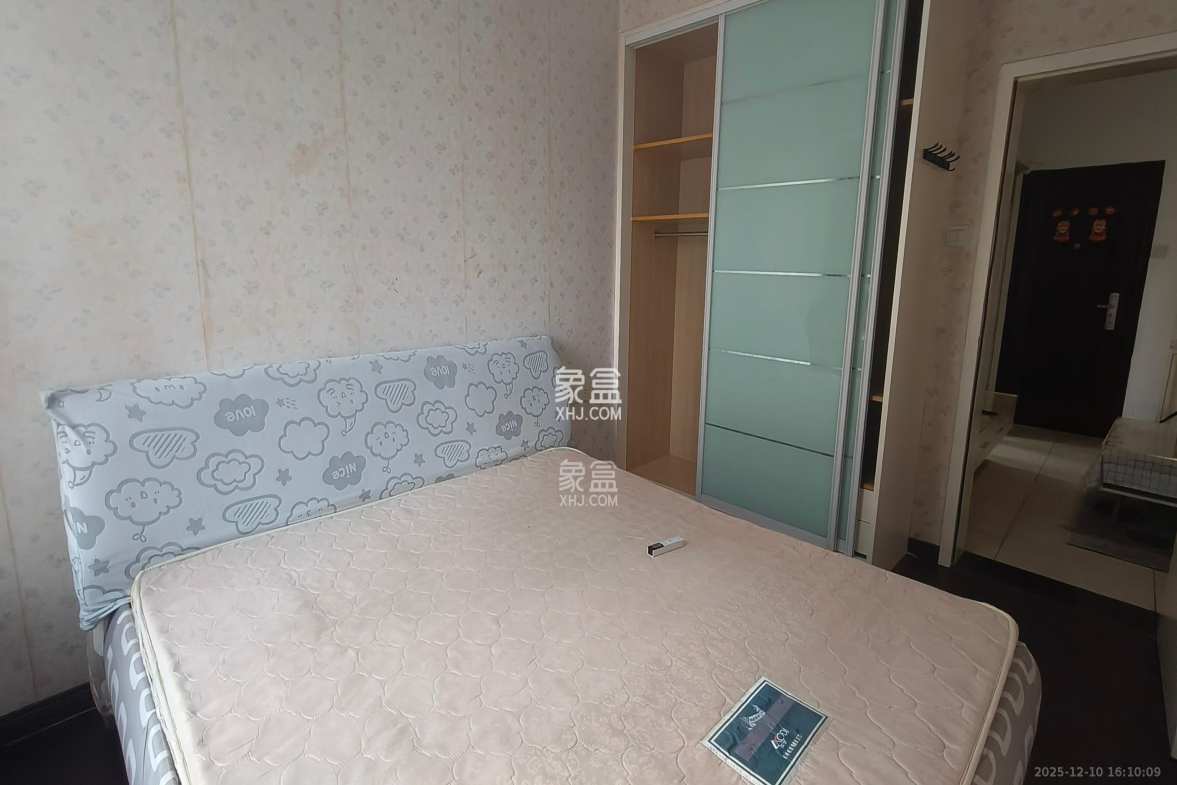 中江国际花城 1室1厅1卫 1500.0元/月 中江国际花城 1室1厅1卫 1500.0元/月室内图