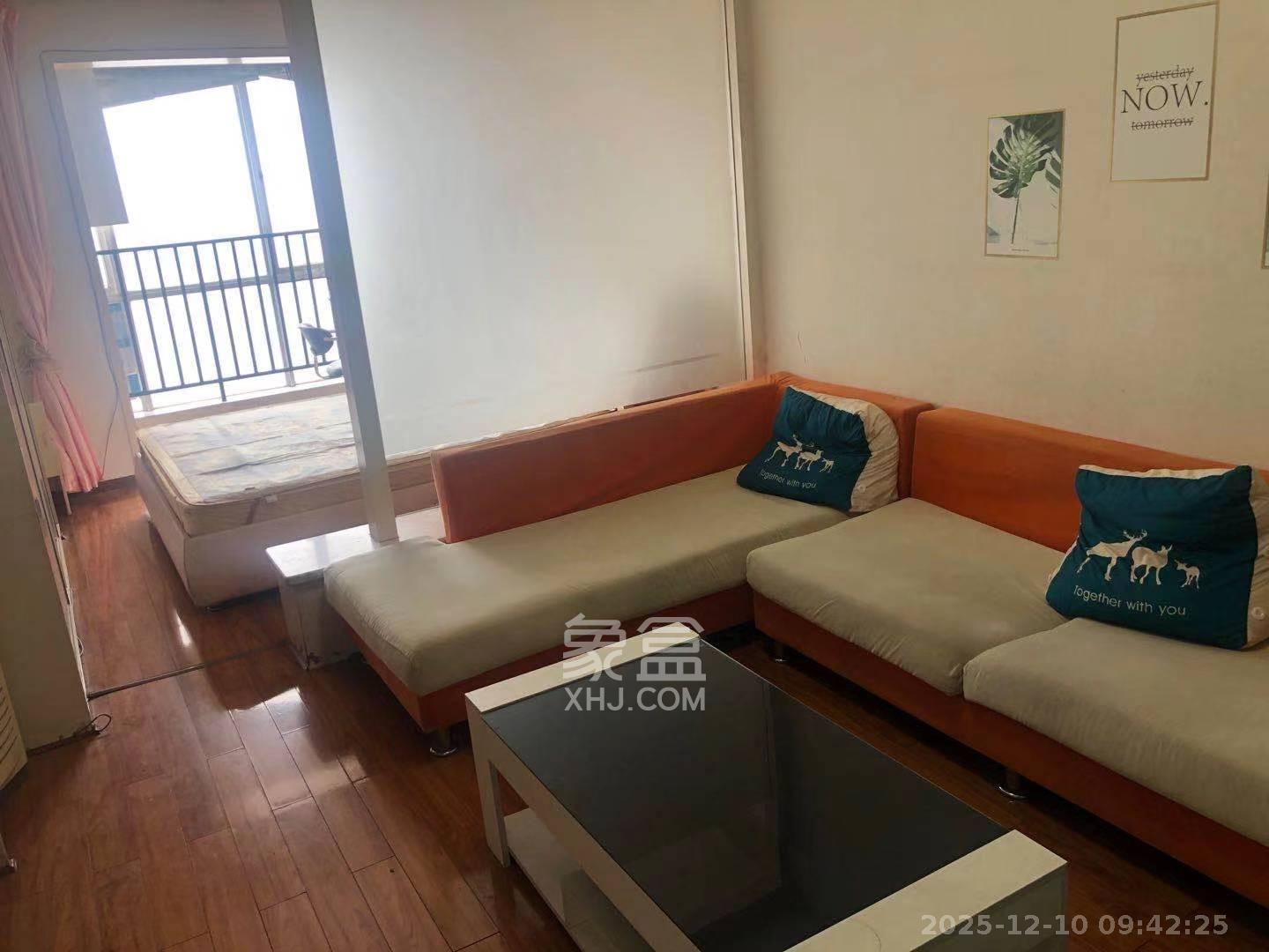 上河国际A座  1室1厅1卫    1600.0元/月