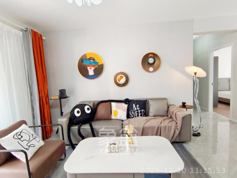 长房岭秀时代 4室2厅2卫 3500.0元/月 长房岭秀时代 4室2厅2卫 3500.0元/月室内图