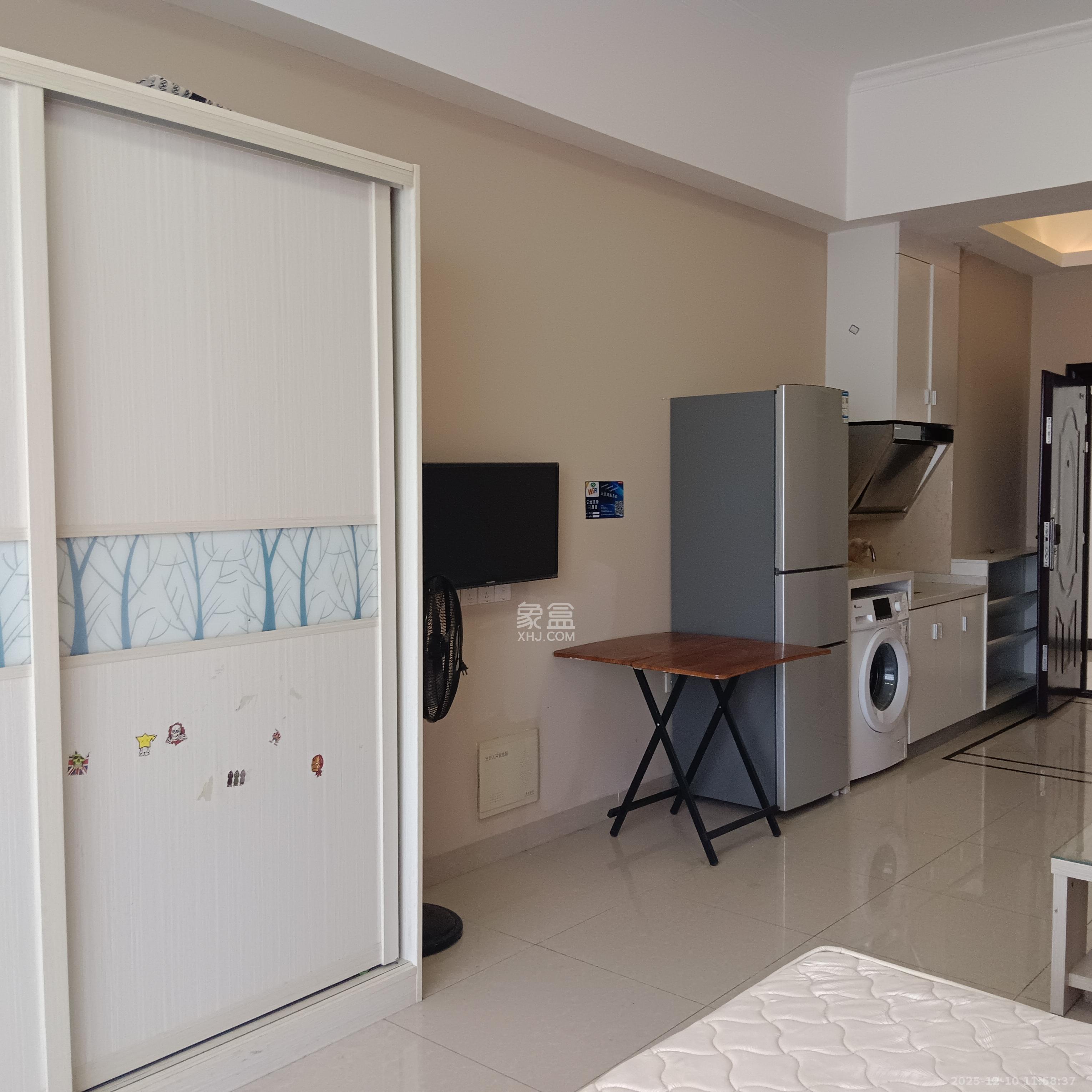 领东汇 1室0厅0卫 1400.0元/月 领东汇 1室0厅0卫 1400.0元/月室内图