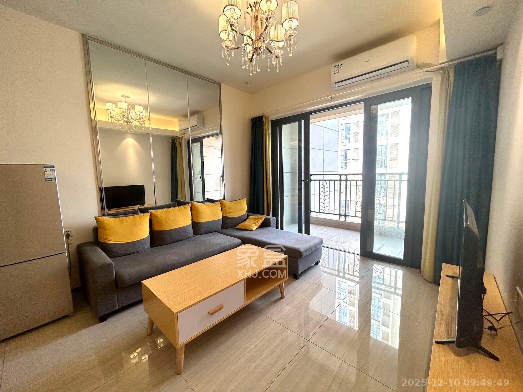 恒大上林苑  1室1厅1卫    2000.0元/月室内图