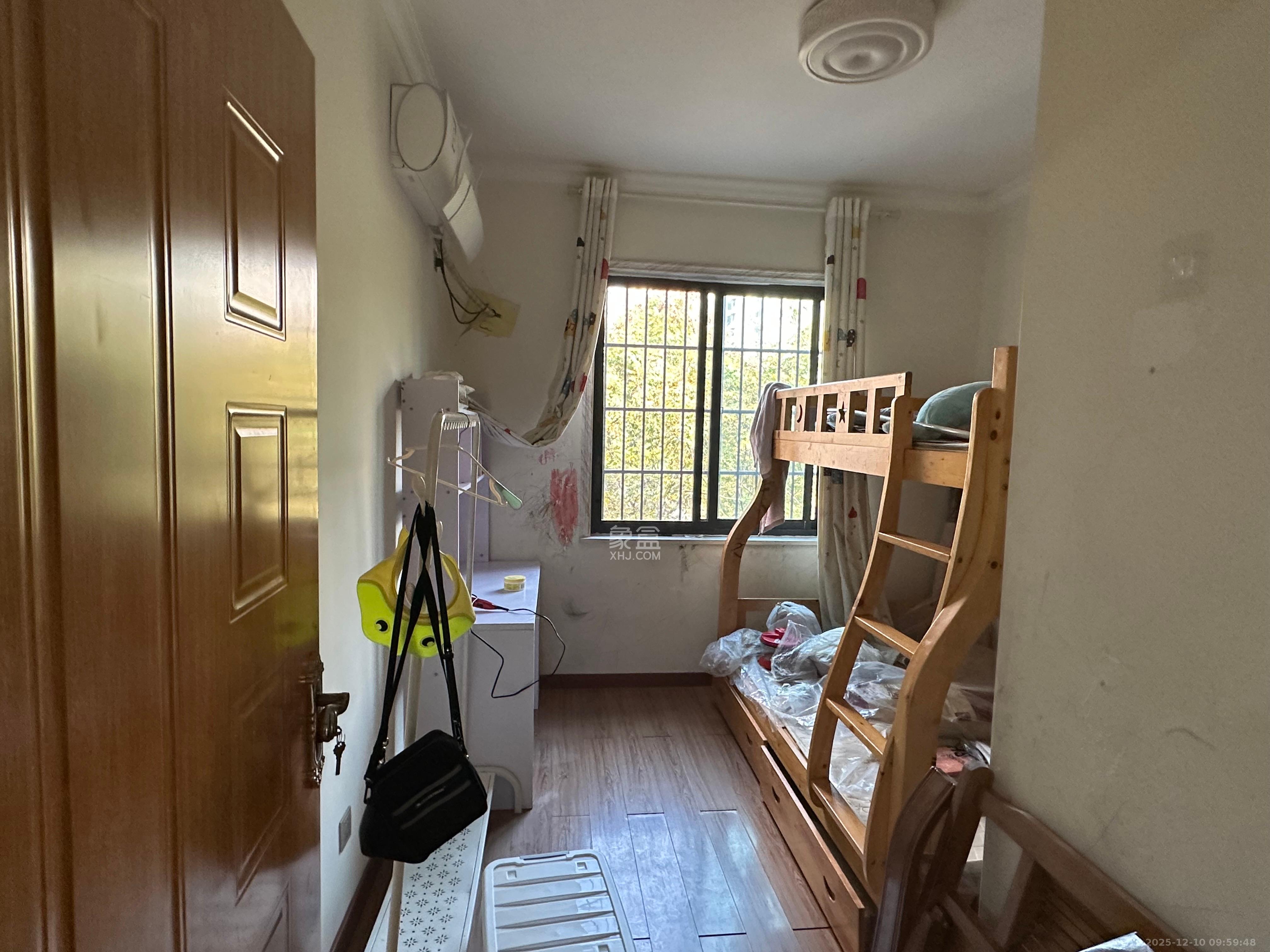 夏威夷碧水春城(碧桂园城市花园) 2室2厅1卫 2200.0元/月 夏威夷碧水春城(碧桂园城市花园) 2室2厅1卫 2200.0元/月室内图