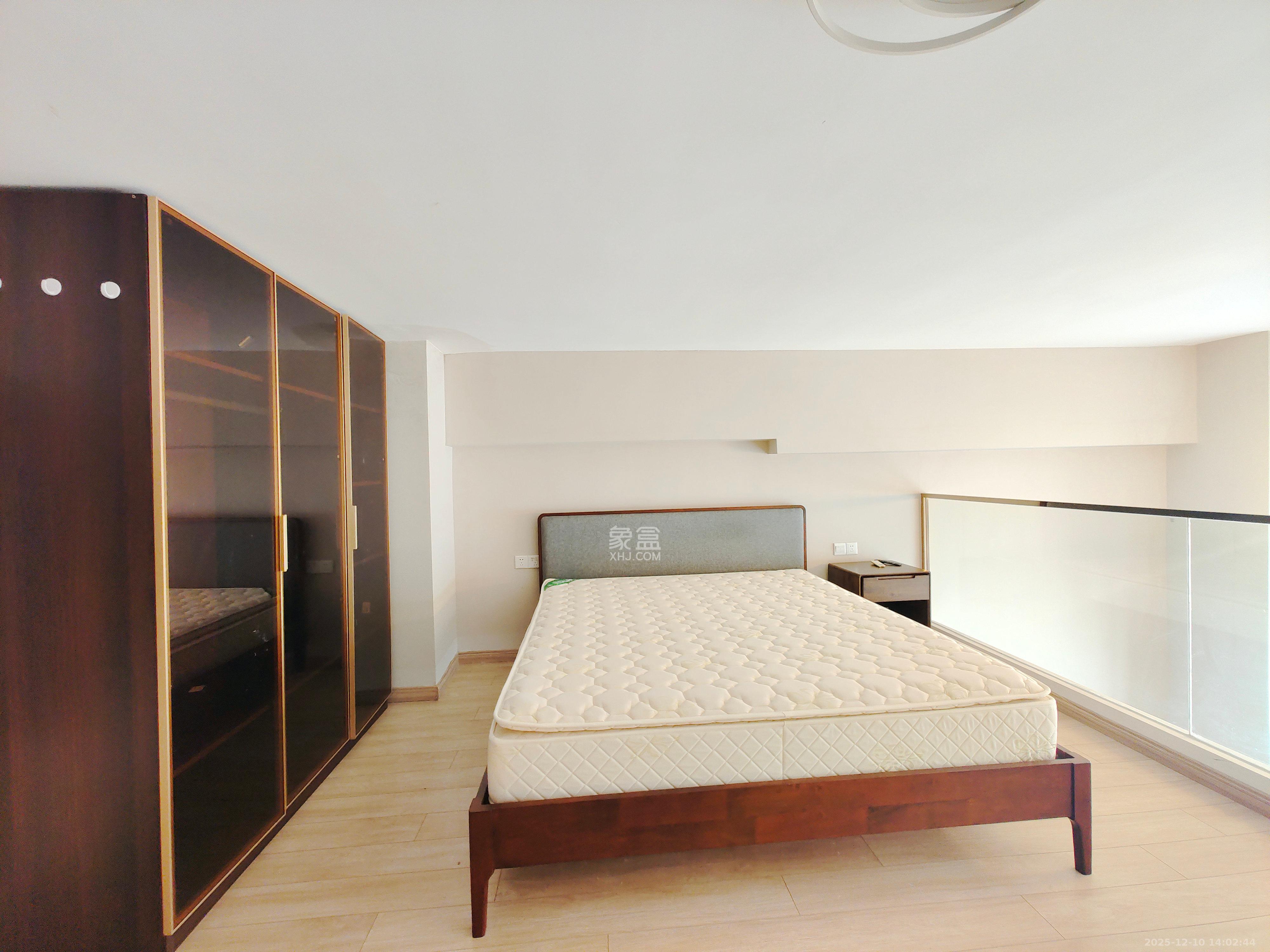 远洋外滩壹号 1室1厅1卫 2700.0元/月 远洋外滩壹号 1室1厅1卫 2700.0元/月室内图