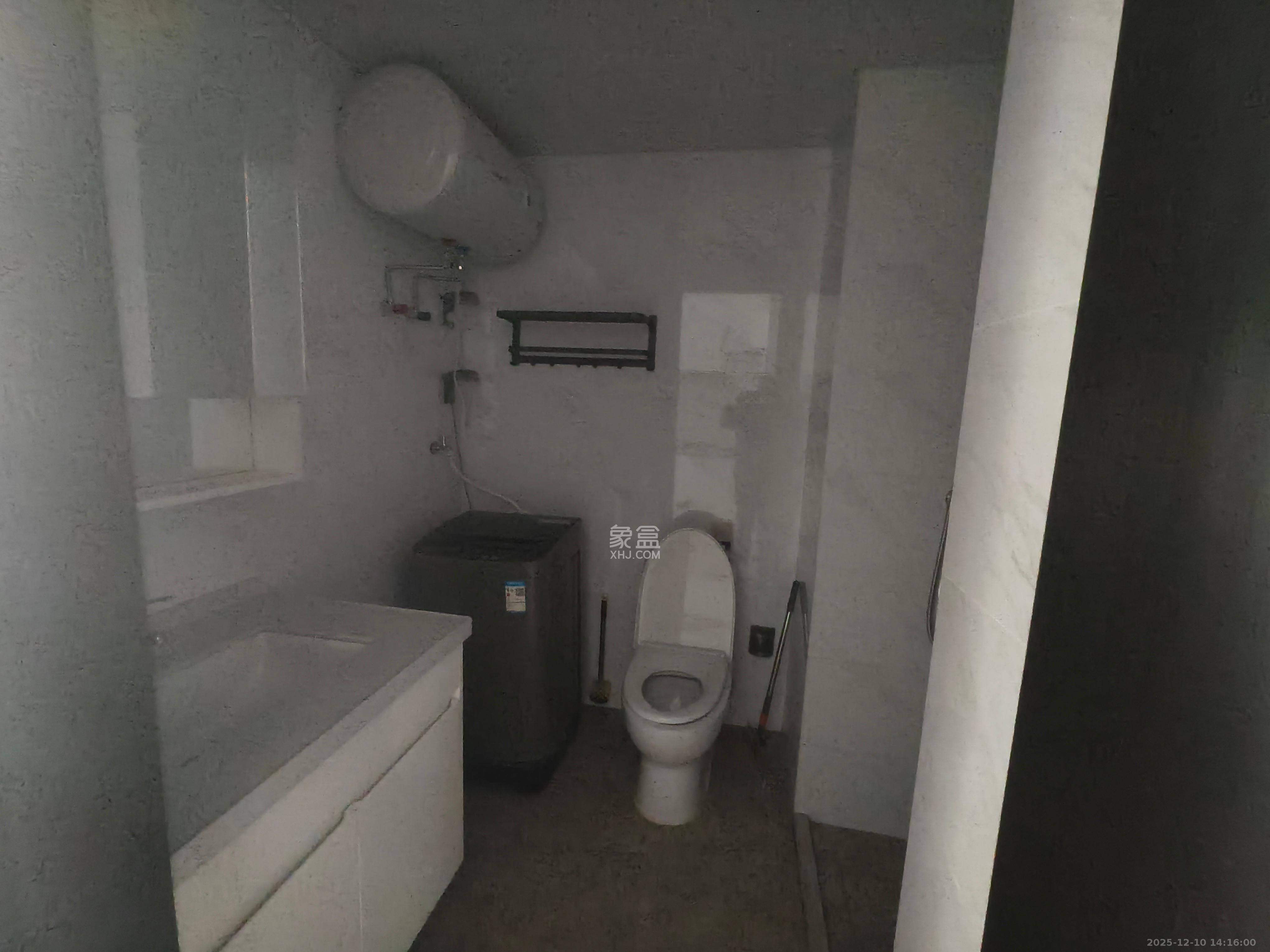 梅溪华府（新城金茂梦想华府）  1室1厅1卫    1800.0元/月室内图