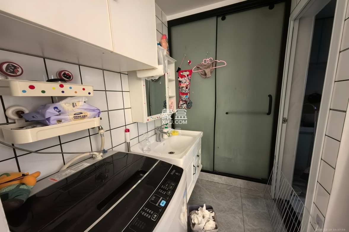 欧亚达国际广场 2室2厅1卫 1800.0元/月 欧亚达国际广场 2室2厅1卫 1800.0元/月室内图