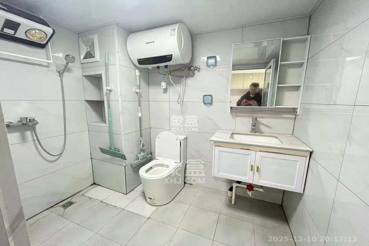 梅溪湖金茂湾 1室1厅1卫 2000.0元/月 梅溪湖金茂湾 1室1厅1卫 2000.0元/月室内图