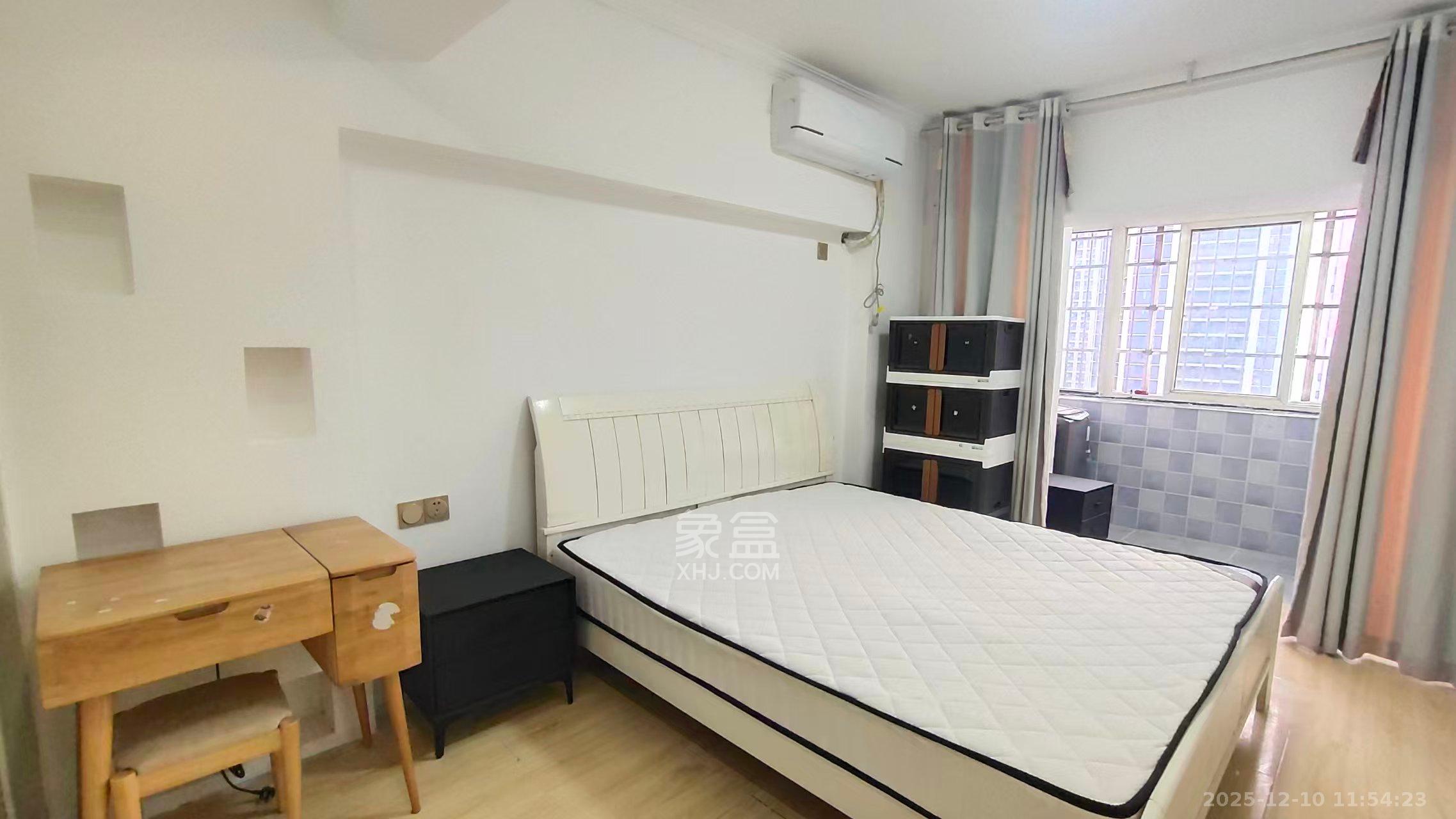 在水一方  2室2厅1卫    1900.0元/月