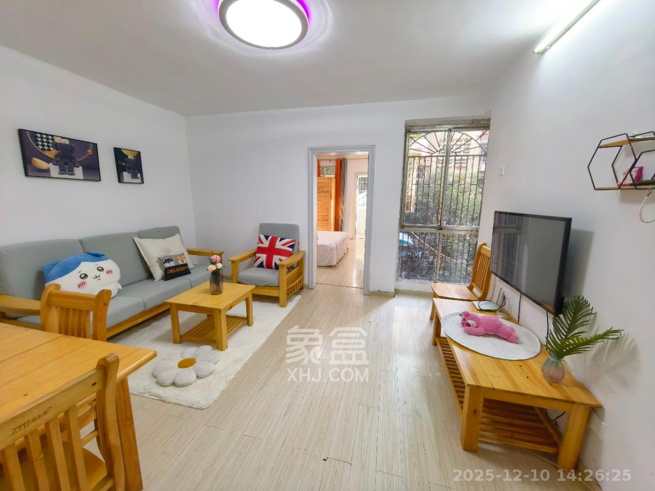 牛角塘社区  3室1厅1卫    2500.0元/月