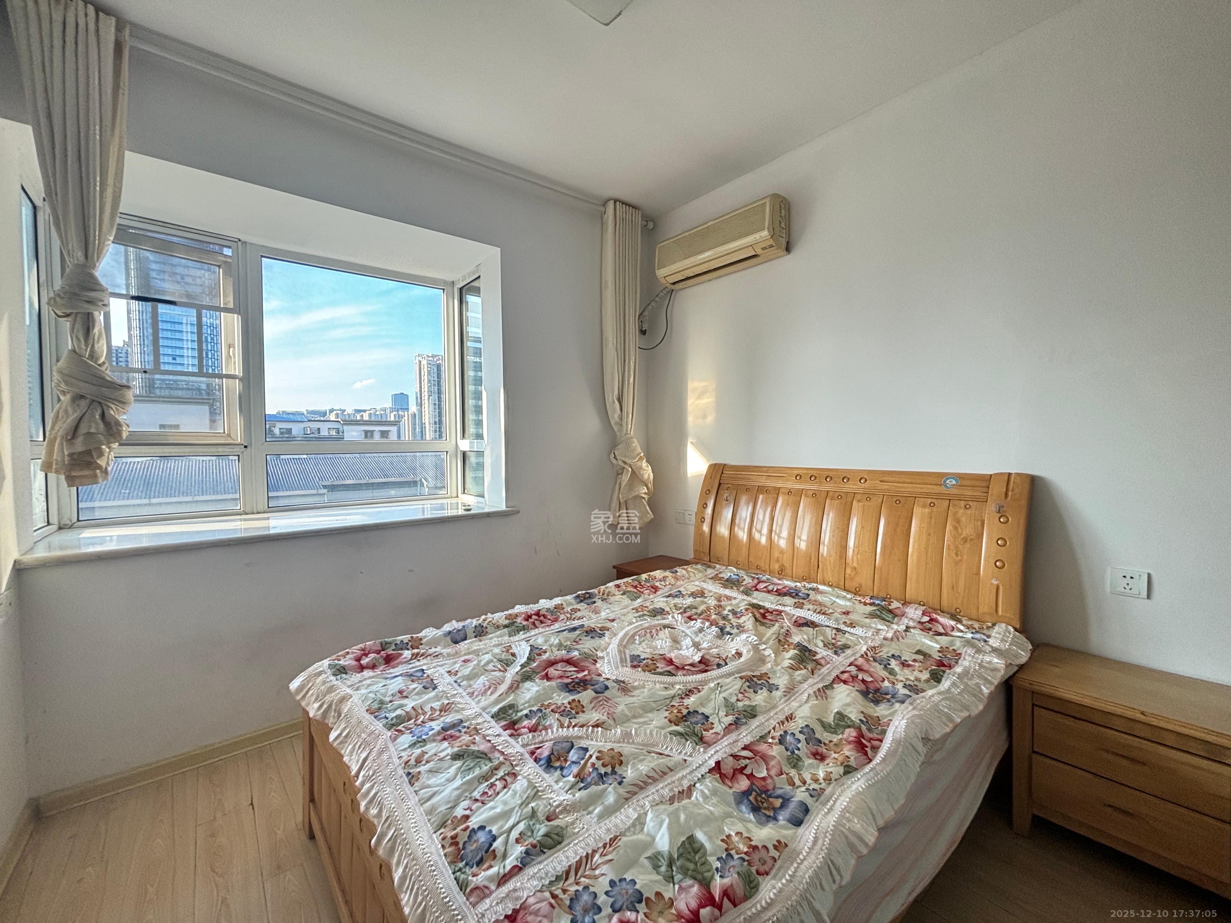 风华四季园  3室2厅1卫    2700.0元/月室内图