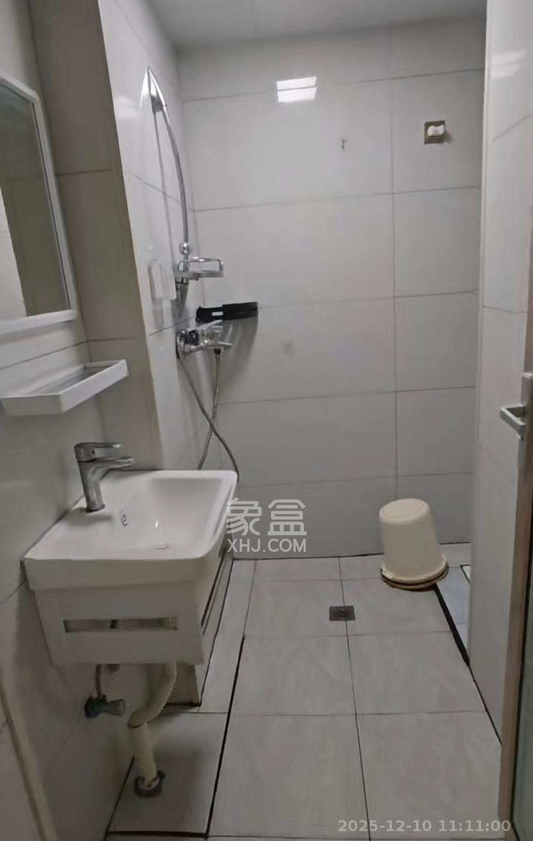 金南家园三期  1室0厅0卫    1500.0元/月室内图