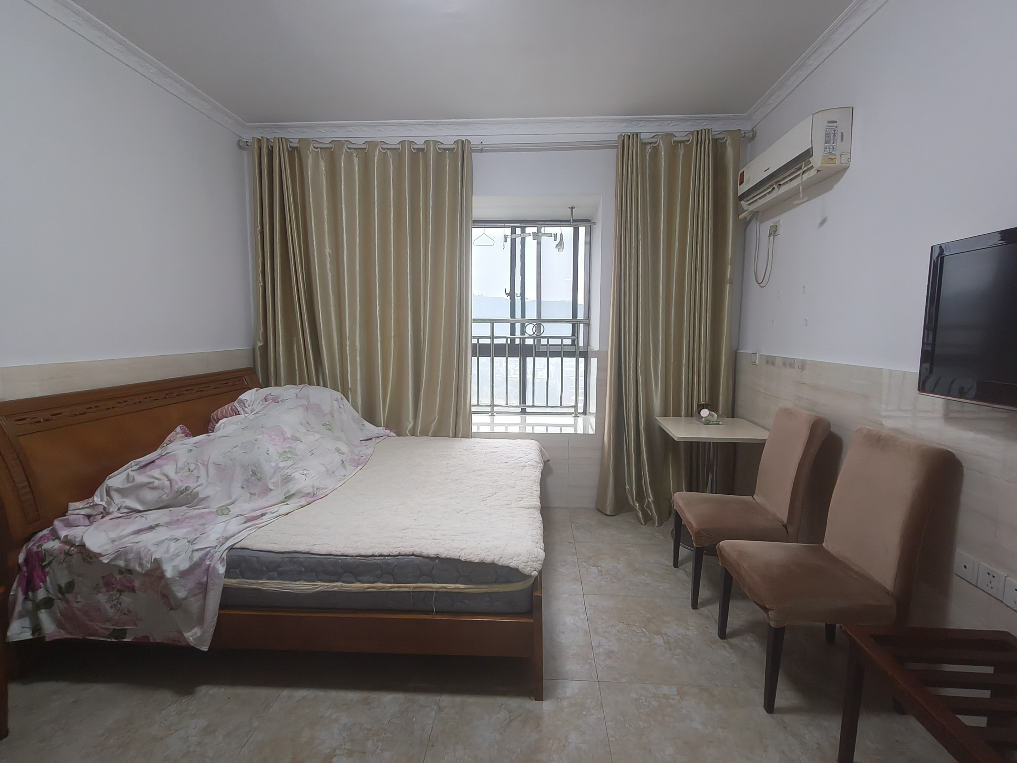 天门壹号  1室1厅1卫    850.0元/月