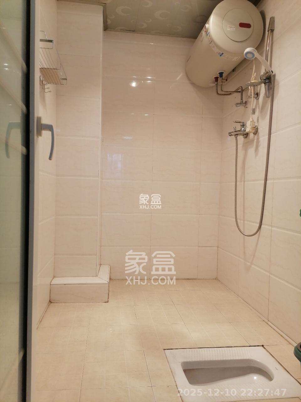 人瑞潇湘国际 1室1厅1卫 2100.0元/月 人瑞潇湘国际 1室1厅1卫 2100.0元/月室内图