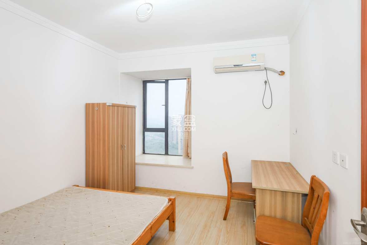 保利麓谷林语A区 4室2厅2卫 2800.0元/月 保利麓谷林语A区 4室2厅2卫 2800.0元/月室内图