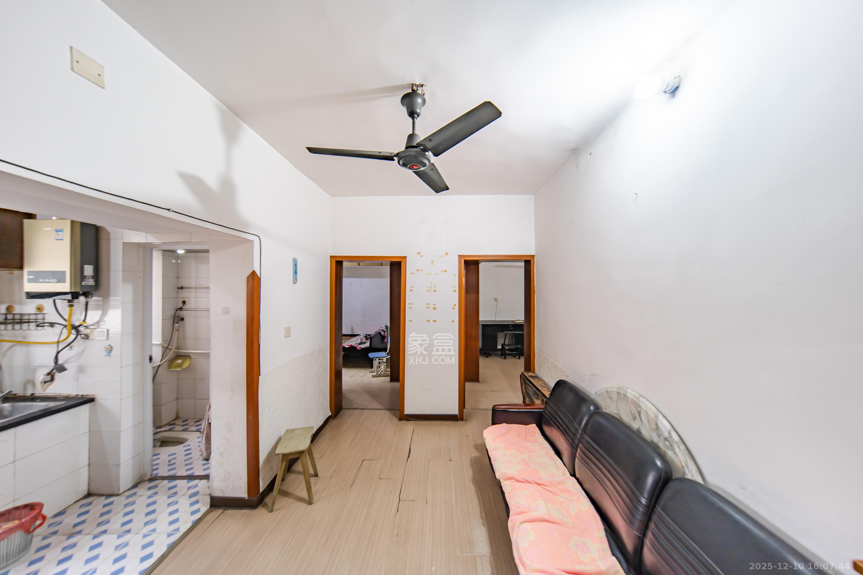 毛家桥湘运宿舍（毛家桥39号）  2室1厅1卫    35.8万