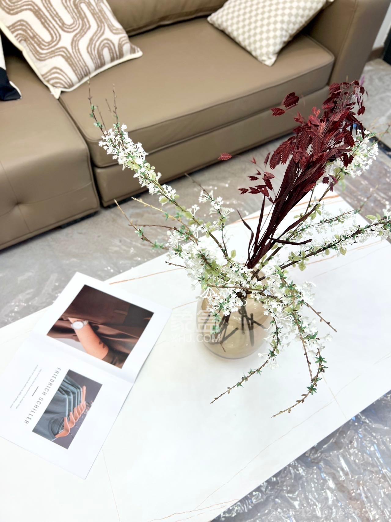 绿地V岛  3室2厅2卫    4500.0元/月