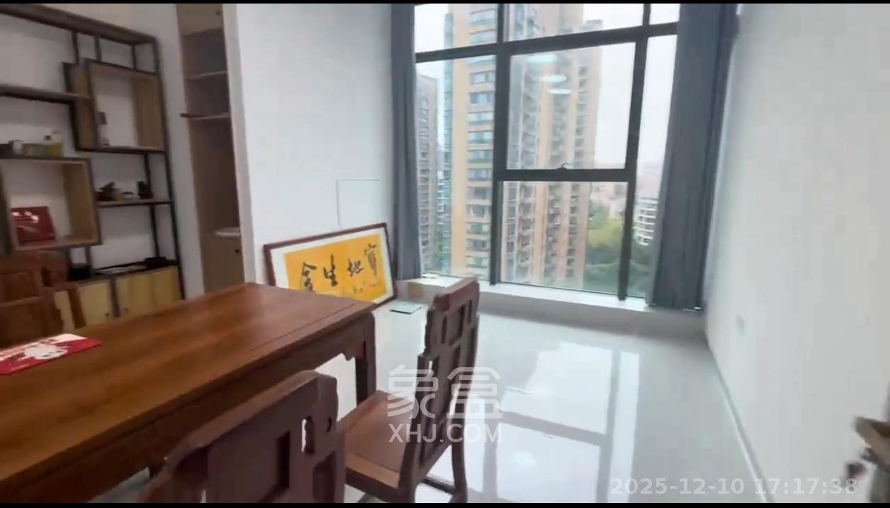 恒大金融广场   143.3㎡      8000.0元/月室内图