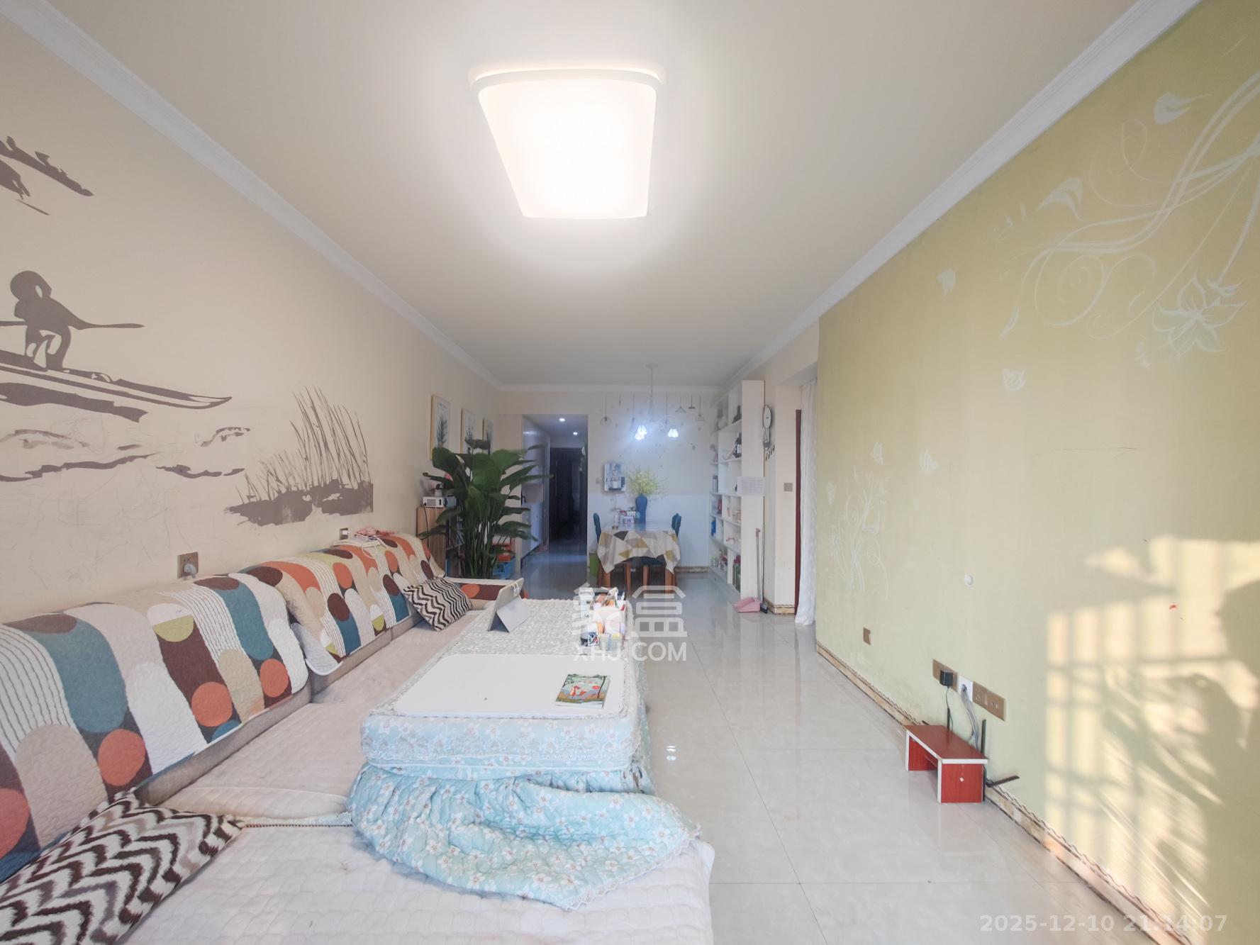 中豪城南时代（中豪南苑）  3室2厅1卫    60.0万