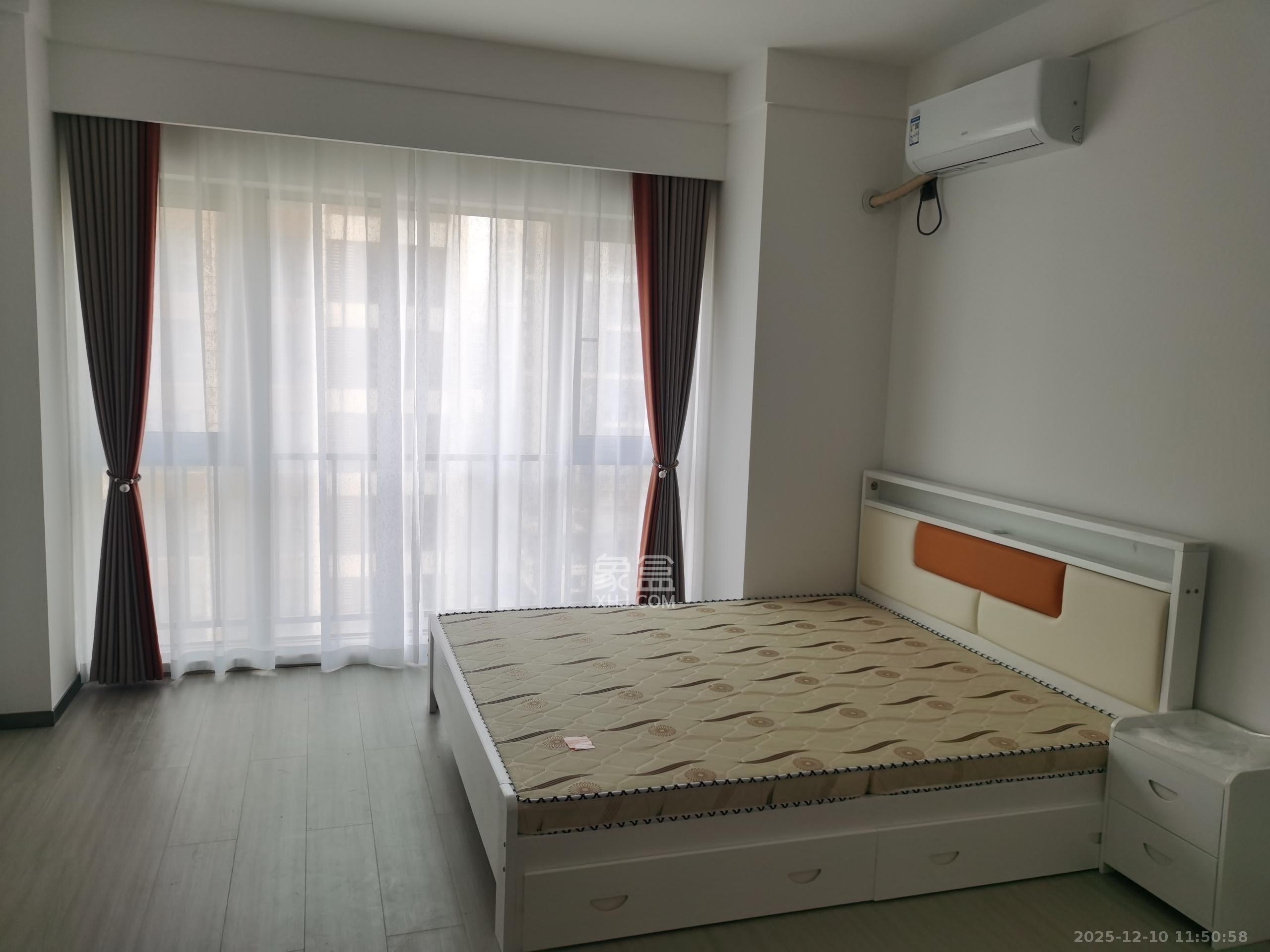 梅溪华府(新城金茂梦想华府) 1室0厅0卫 1700.0元/月 梅溪华府(新城金茂梦想华府) 1室0厅0卫 1700.0元/月室内图