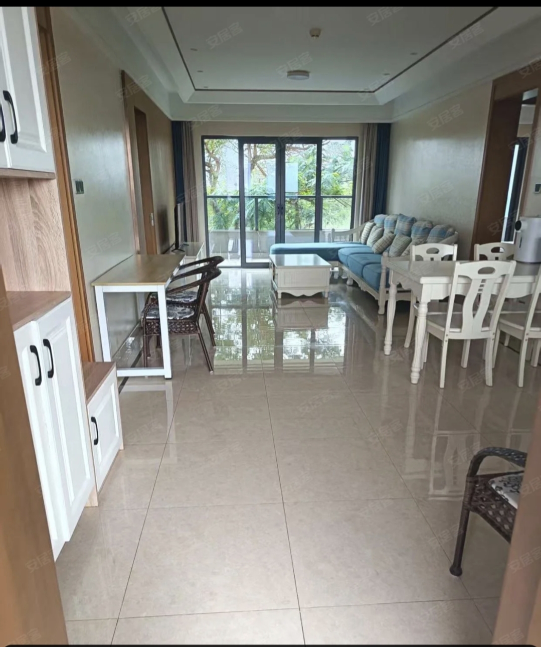 融创观澜湖公园壹号一期  3室2厅2卫    130.0万