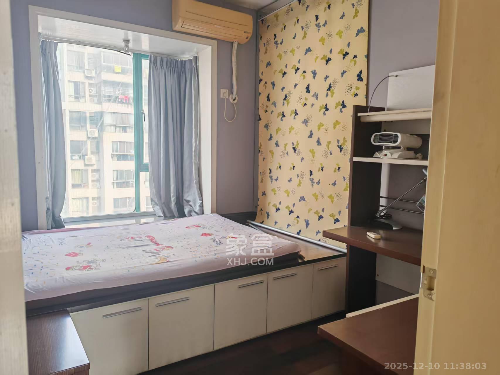 景秀江山 4室2厅2卫 2700.0元/月 景秀江山 4室2厅2卫 2700.0元/月室内图