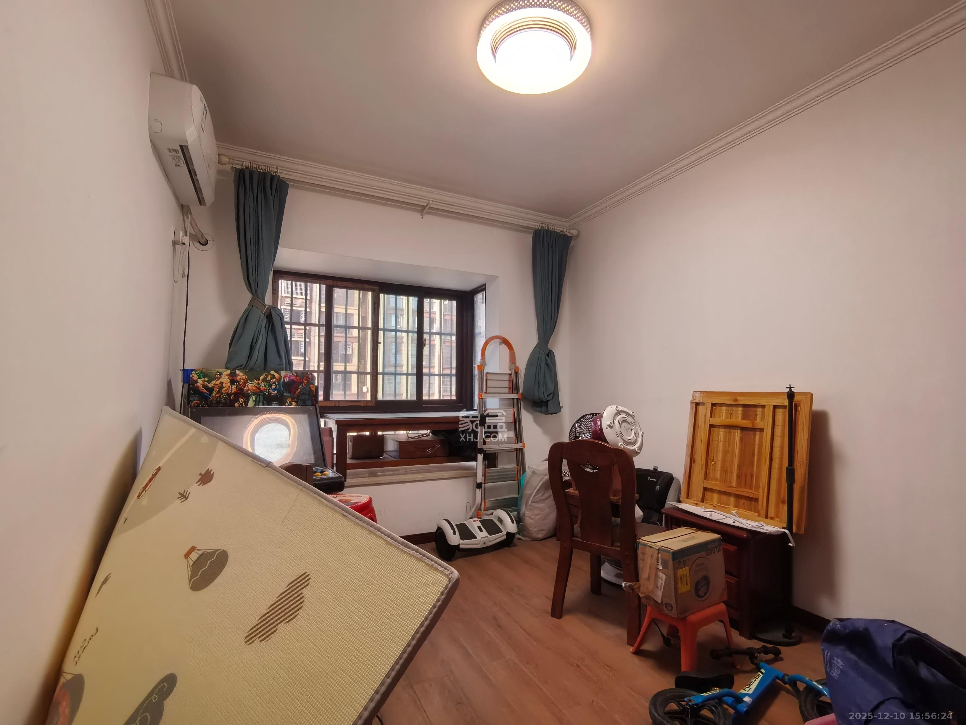 东方美地 3室2厅2卫 2600.0元/月 东方美地 3室2厅2卫 2600.0元/月室内图