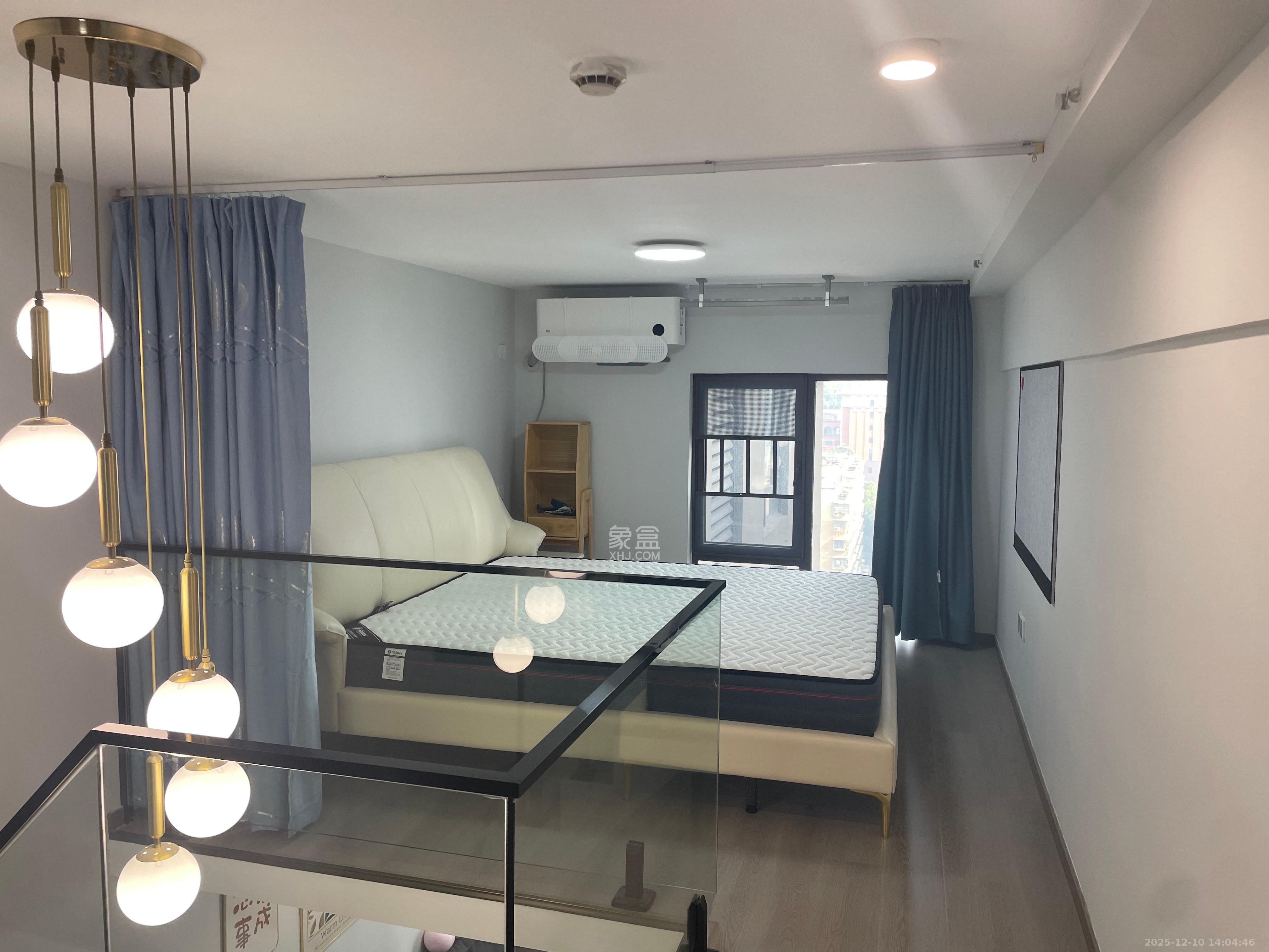 卓越江岸 2室2厅1卫 2200.0元/月 卓越江岸 2室2厅1卫 2200.0元/月室内图