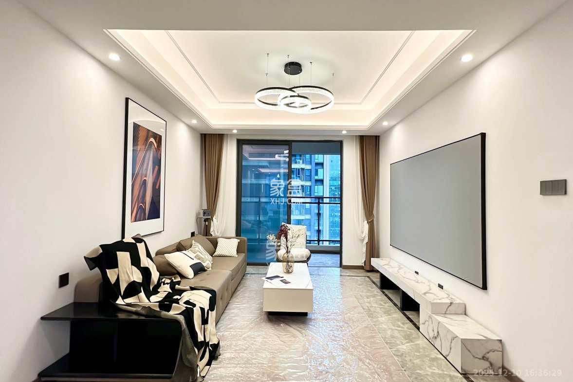 绿地V岛 3室2厅2卫 4500.0元/月 绿地V岛 3室2厅2卫 4500.0元/月室内图