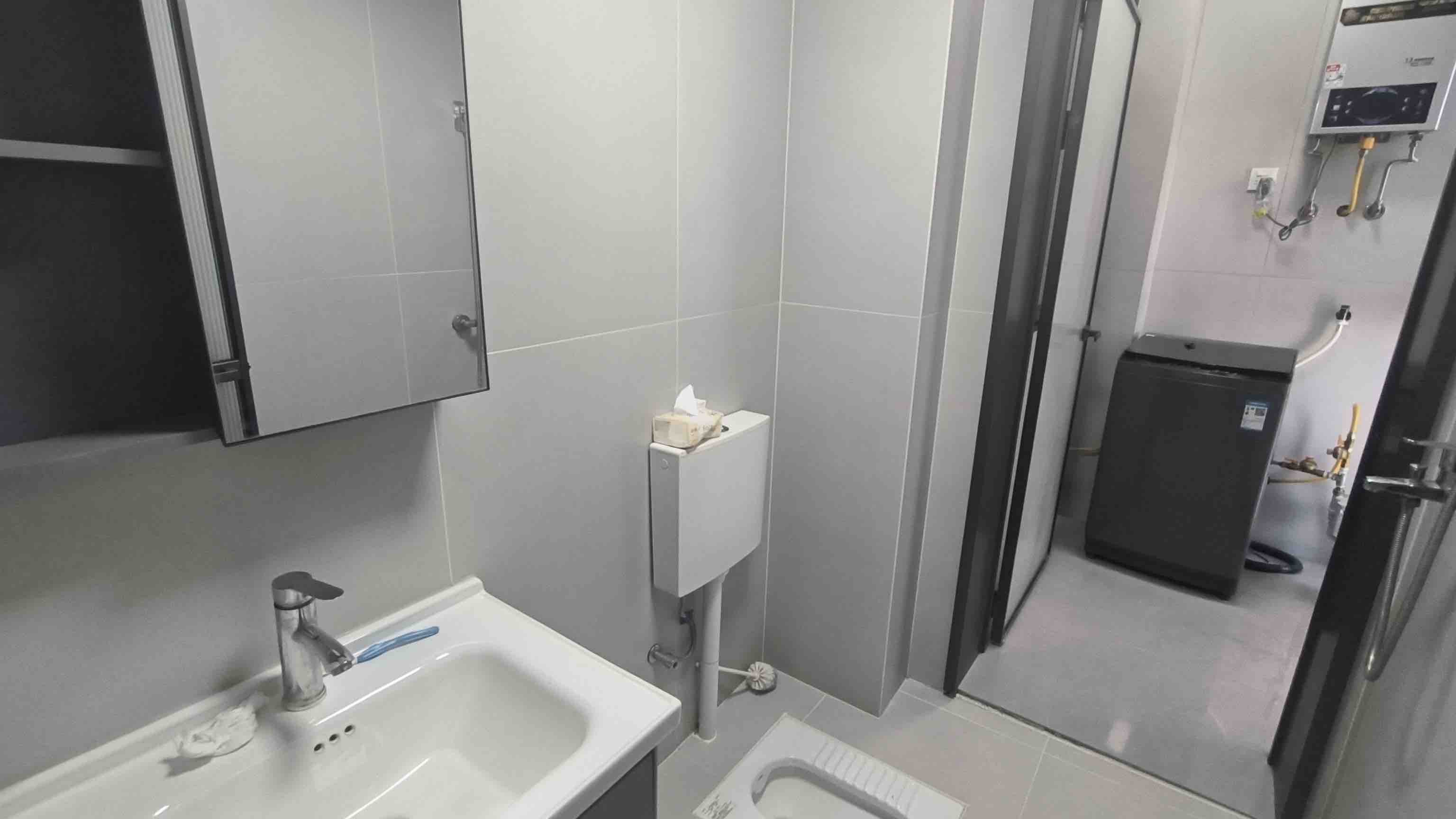 互助小区电梯房 2室2厅1卫 1600.0元/月 互助小区电梯房 2室2厅1卫 1600.0元/月室内图