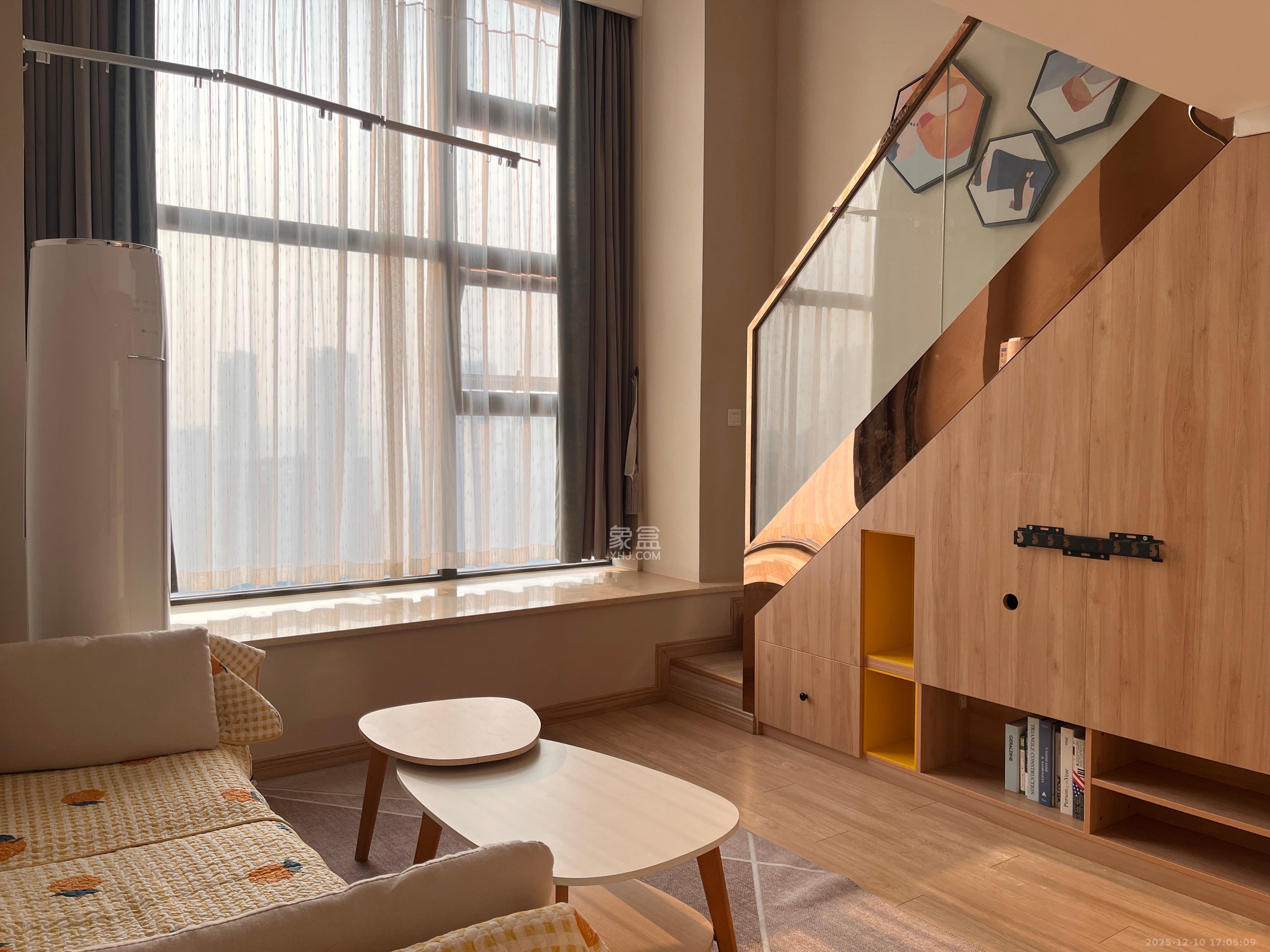 远洋外滩壹号  1室1厅1卫    2500.0元/月