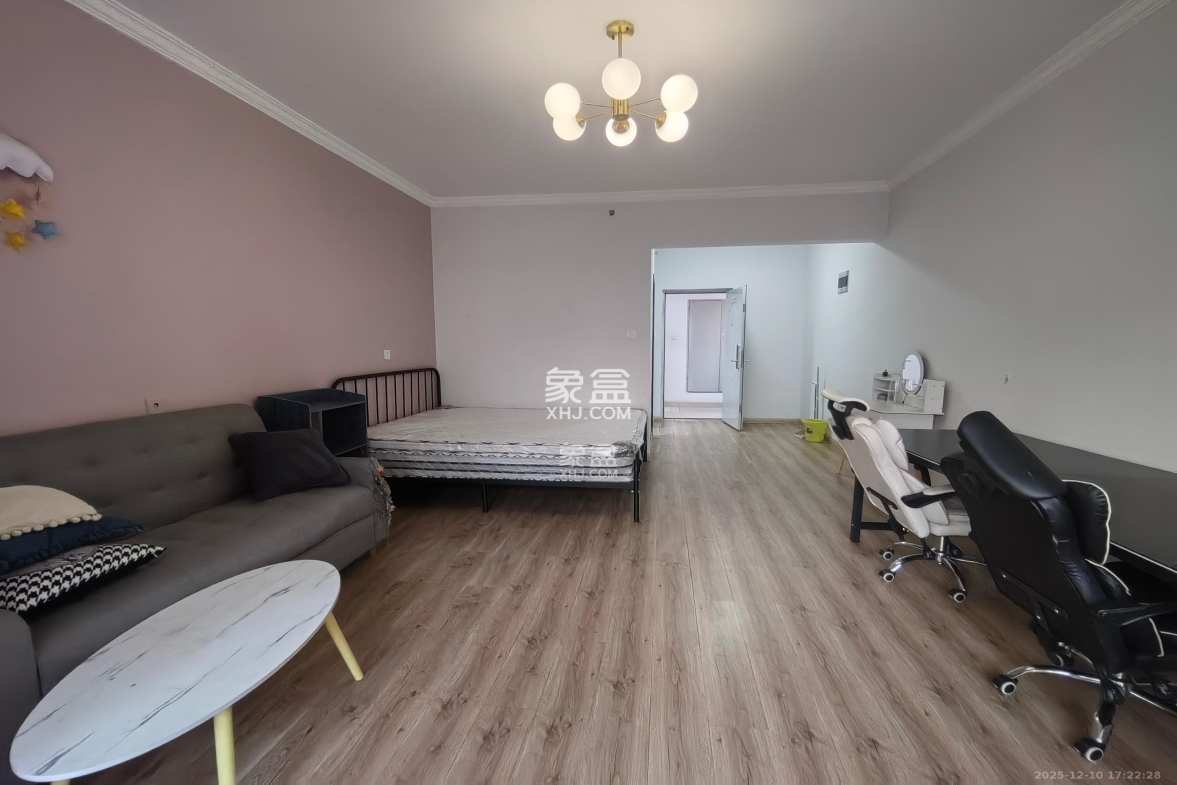 怡海星城 1室1厅1卫 1100.0元/月 怡海星城 1室1厅1卫 1100.0元/月室内图