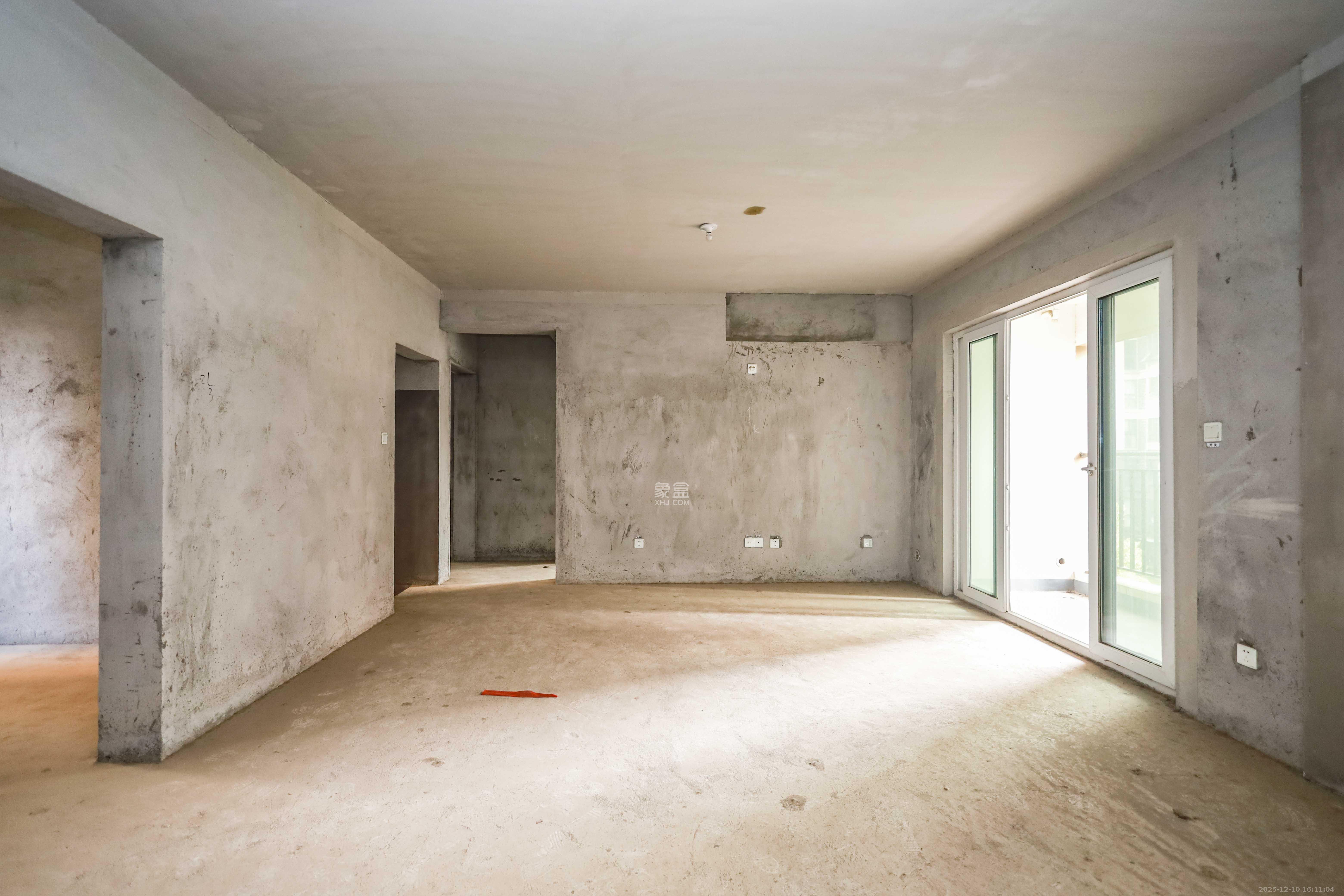 金科世界城  4室2厅2卫    86.8万