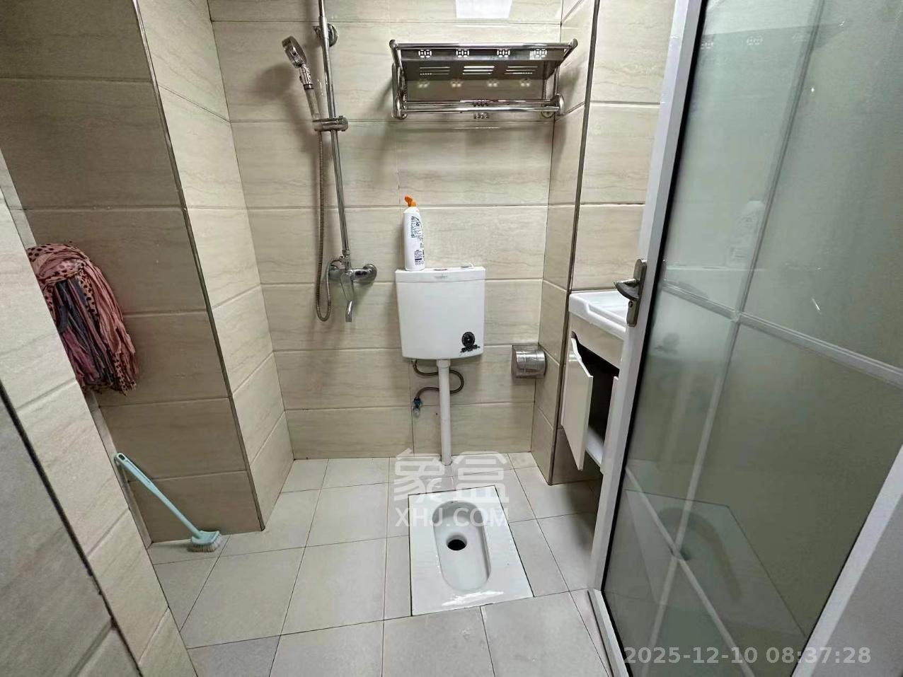 金房奥斯卡 1室1厅1卫 1400.0元/月 金房奥斯卡 1室1厅1卫 1400.0元/月室内图