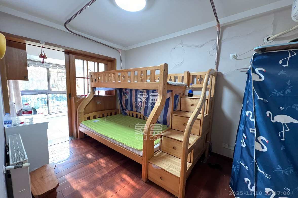 曙光泊岸 4室2厅2卫 4500.0元/月 曙光泊岸 4室2厅2卫 4500.0元/月室内图