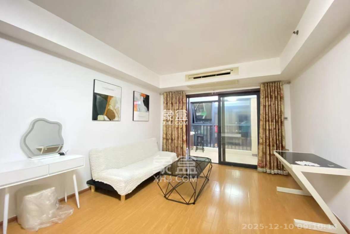 东塘瑞府 1室1厅1卫 1700.0元/月 东塘瑞府 1室1厅1卫 1700.0元/月室内图