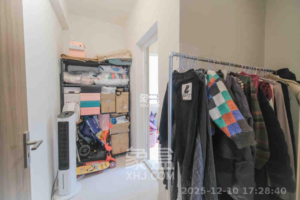 保利香槟国际 3室2厅2卫 1900.0元/月 保利香槟国际 3室2厅2卫 1900.0元/月室内图