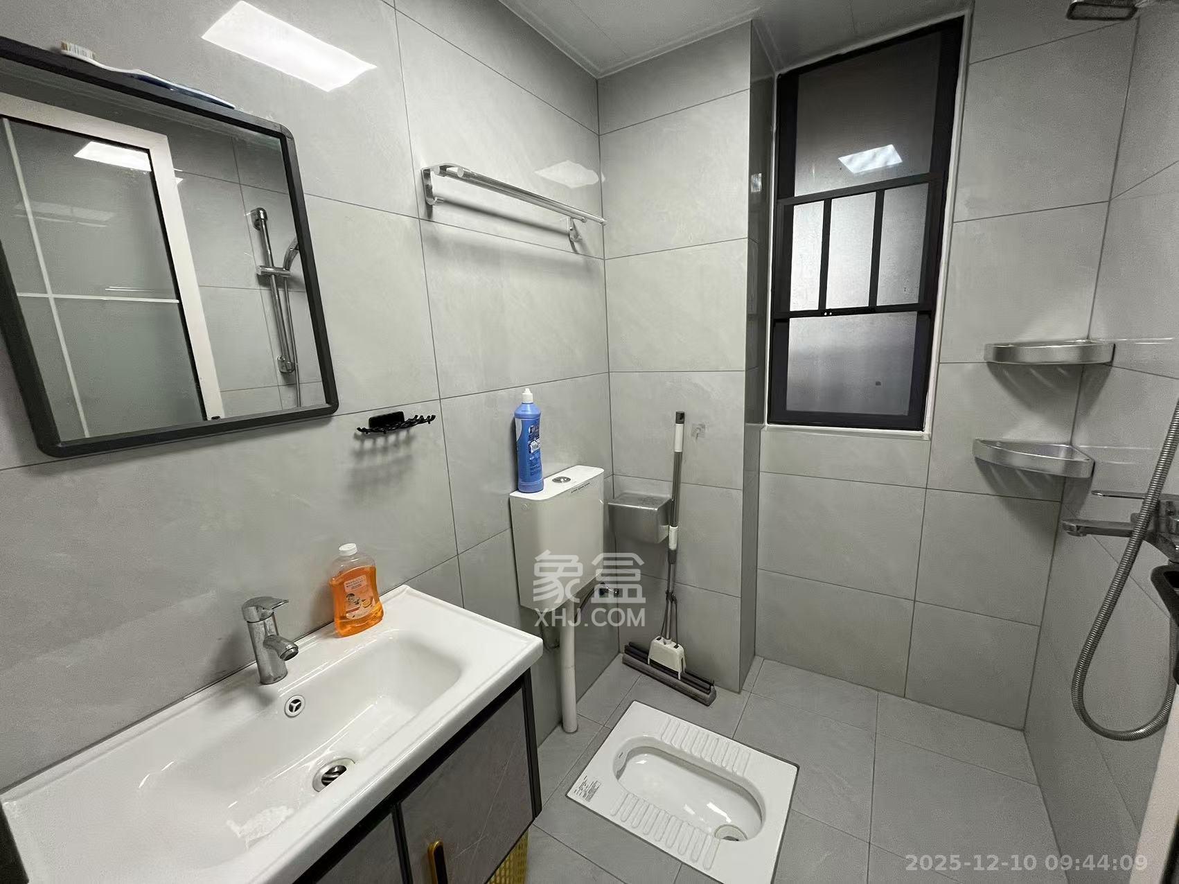 金塘家园 2室1厅1卫 2100.0元/月 金塘家园 2室1厅1卫 2100.0元/月室内图