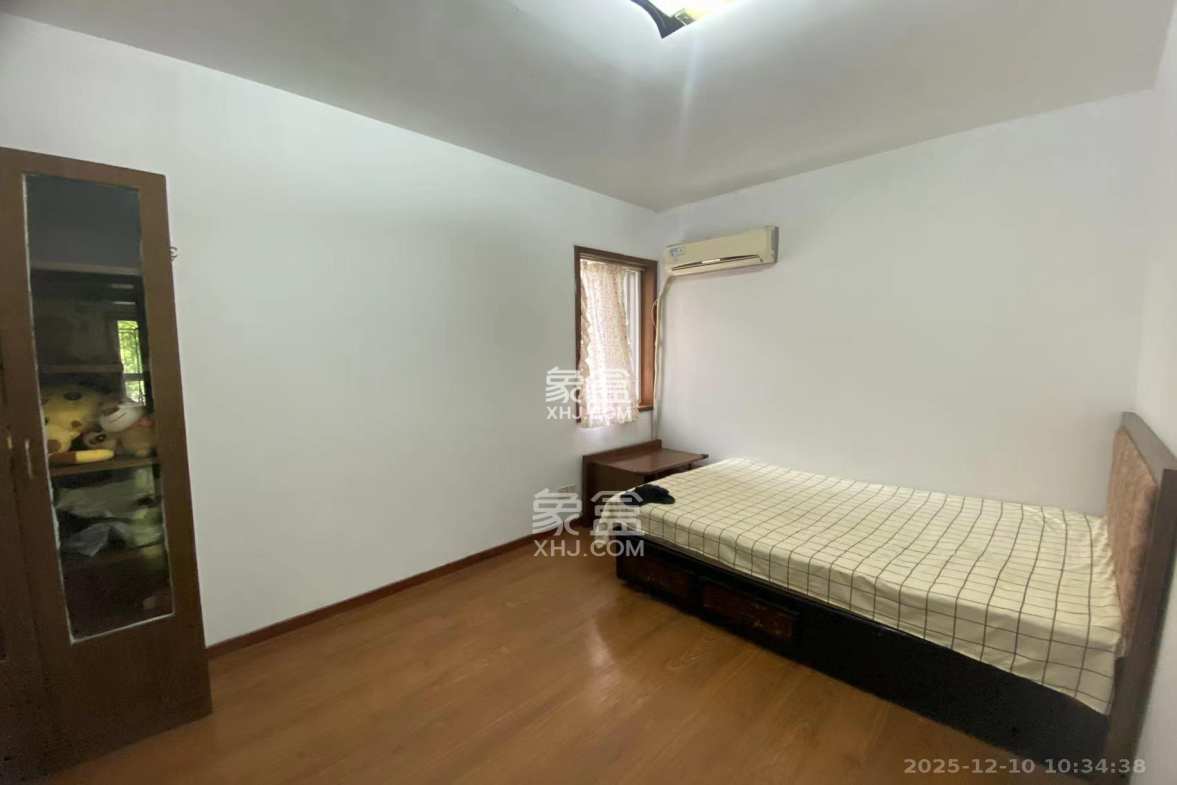 振湘园 3室2厅2卫 2400.0元/月 振湘园 3室2厅2卫 2400.0元/月室内图