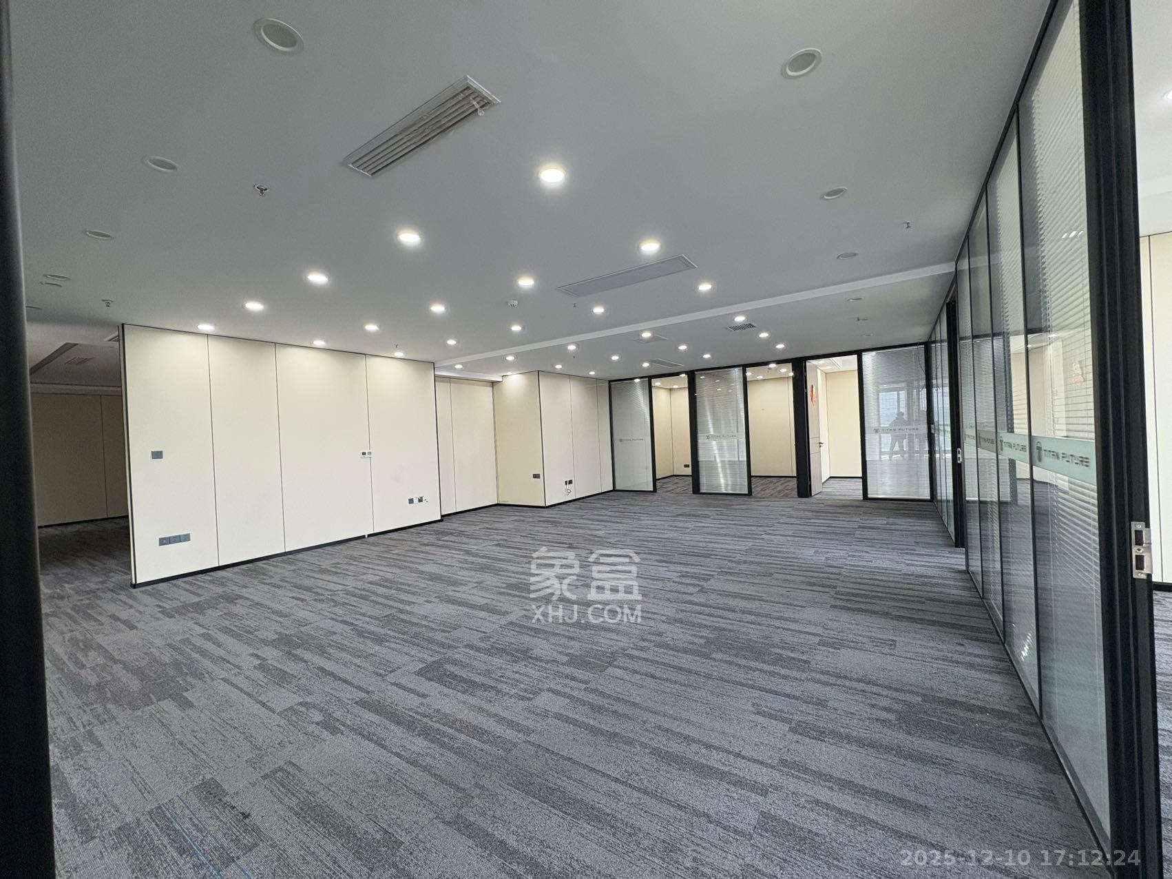 柏宁地王广场   548.0㎡      42800.0元/月室内图