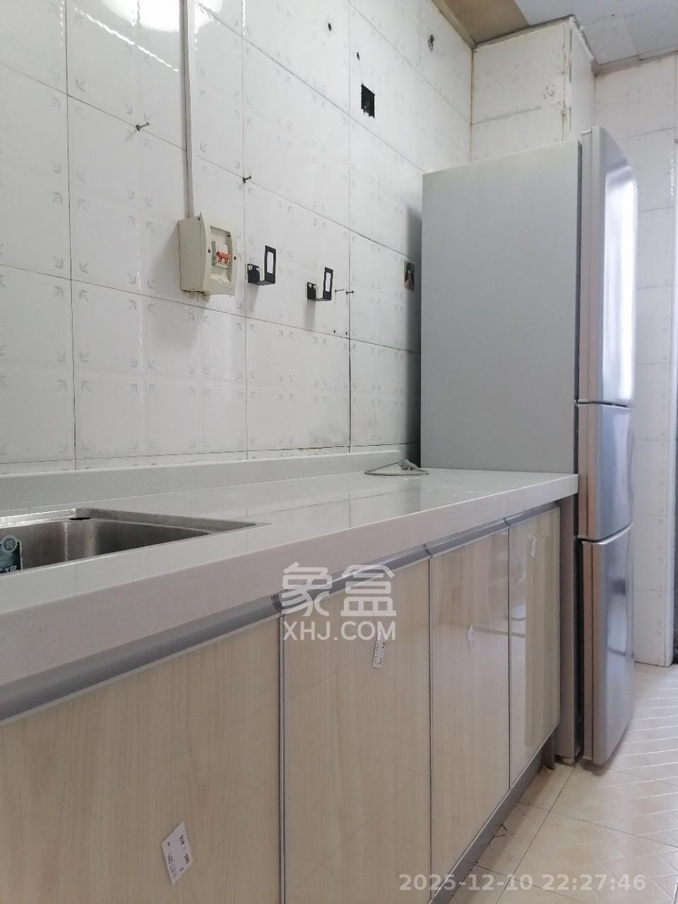 人瑞潇湘国际 1室1厅1卫 2100.0元/月 人瑞潇湘国际 1室1厅1卫 2100.0元/月室内图