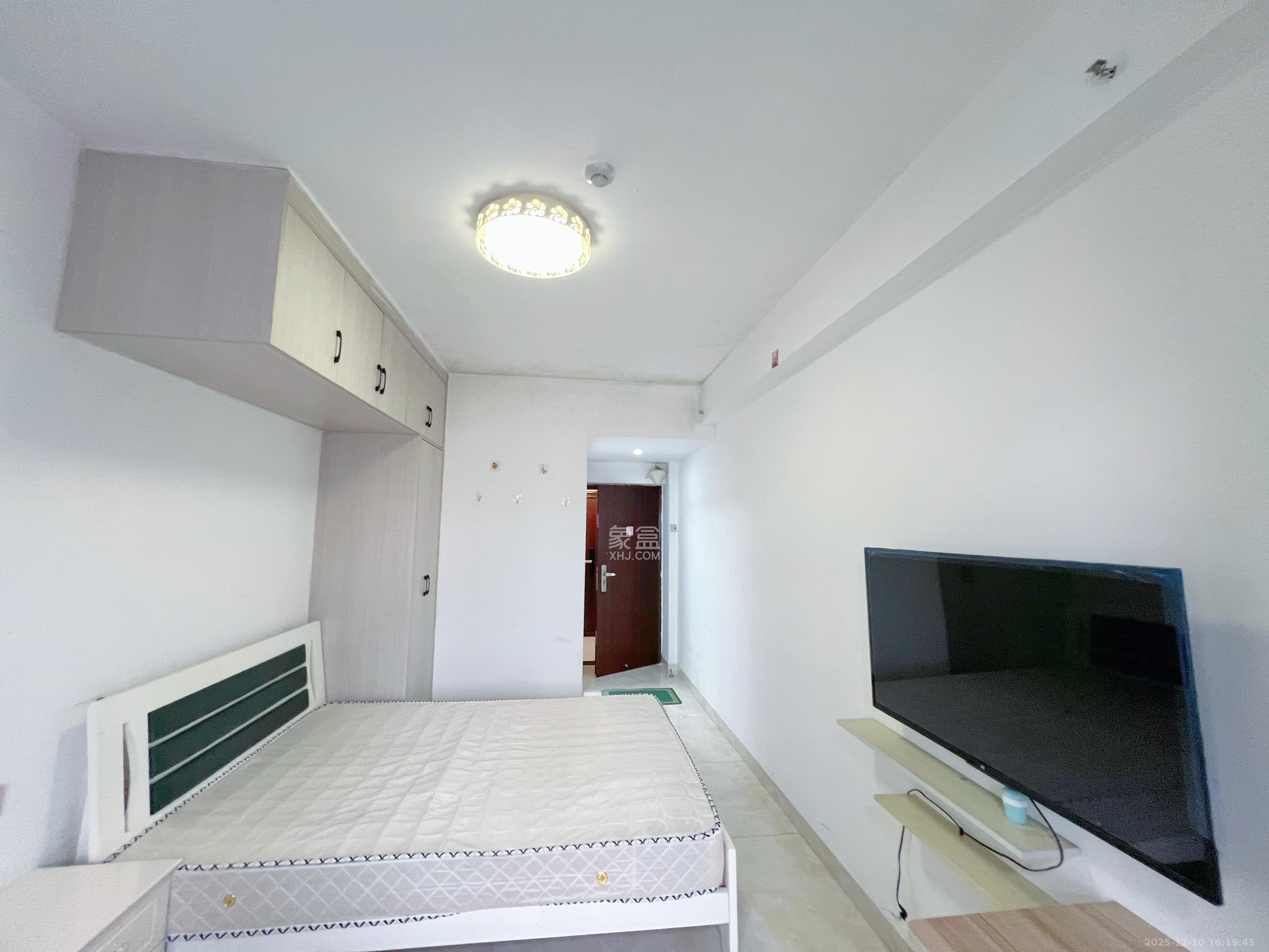 欧亚达国际广场 1室1厅1卫 1100.0元/月 欧亚达国际广场 1室1厅1卫 1100.0元/月室内图