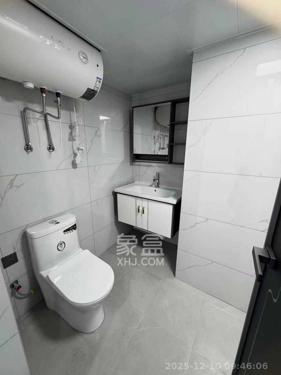 绿地新都会 2室1厅1卫 1800.0元/月 绿地新都会 2室1厅1卫 1800.0元/月室内图