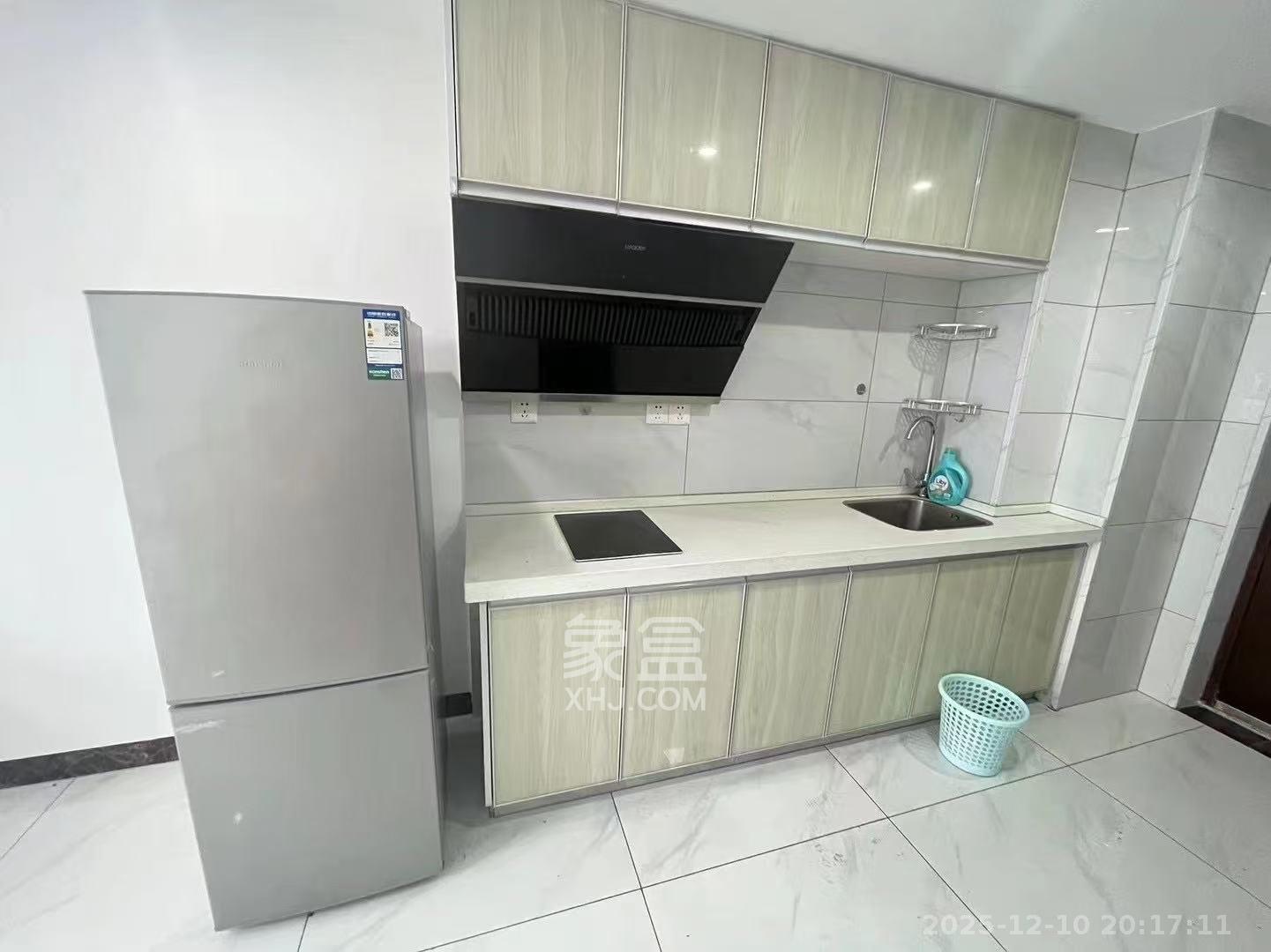 梅溪湖金茂湾 1室1厅1卫 2000.0元/月 梅溪湖金茂湾 1室1厅1卫 2000.0元/月室内图