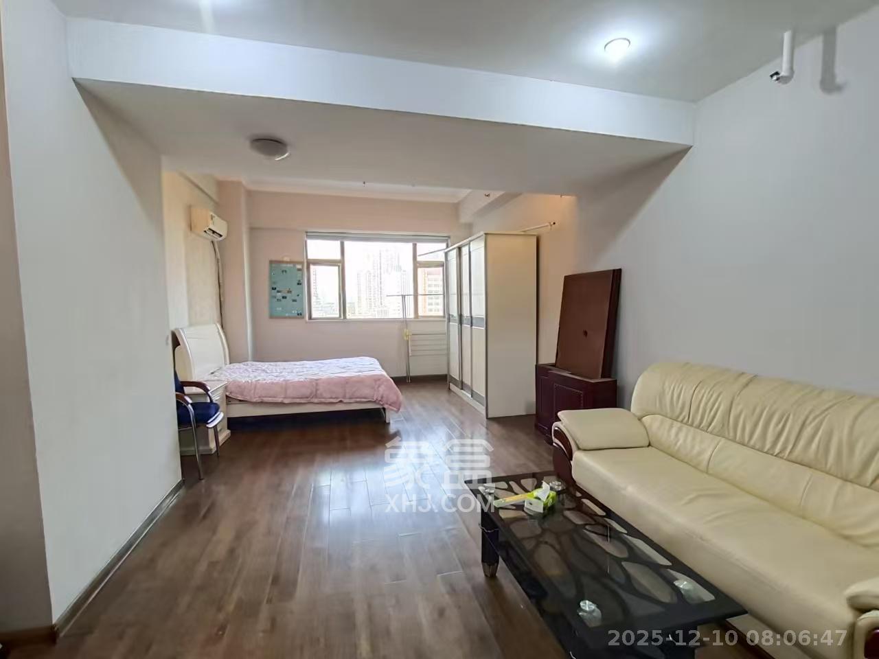 昊天大厦 1室1厅1卫 1800.0元/月 昊天大厦 1室1厅1卫 1800.0元/月室内图