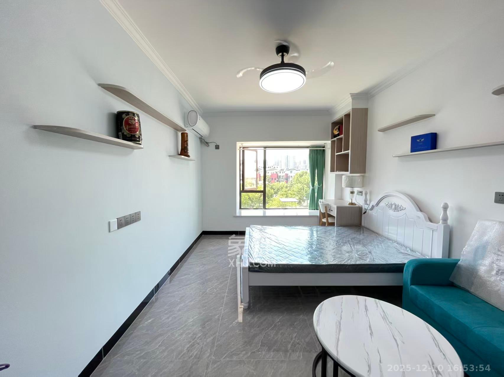 奥园城市天骄一期  1室1厅1卫    1700.0元/月