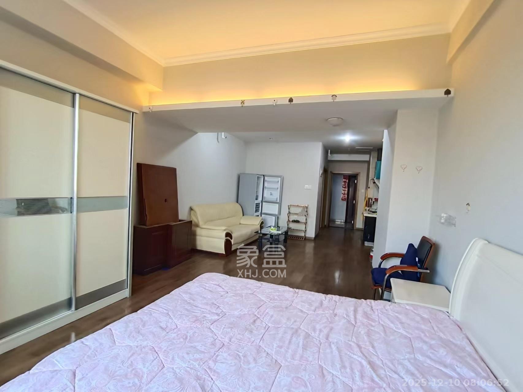 昊天大厦  1室1厅1卫    1800.0元/月室内图