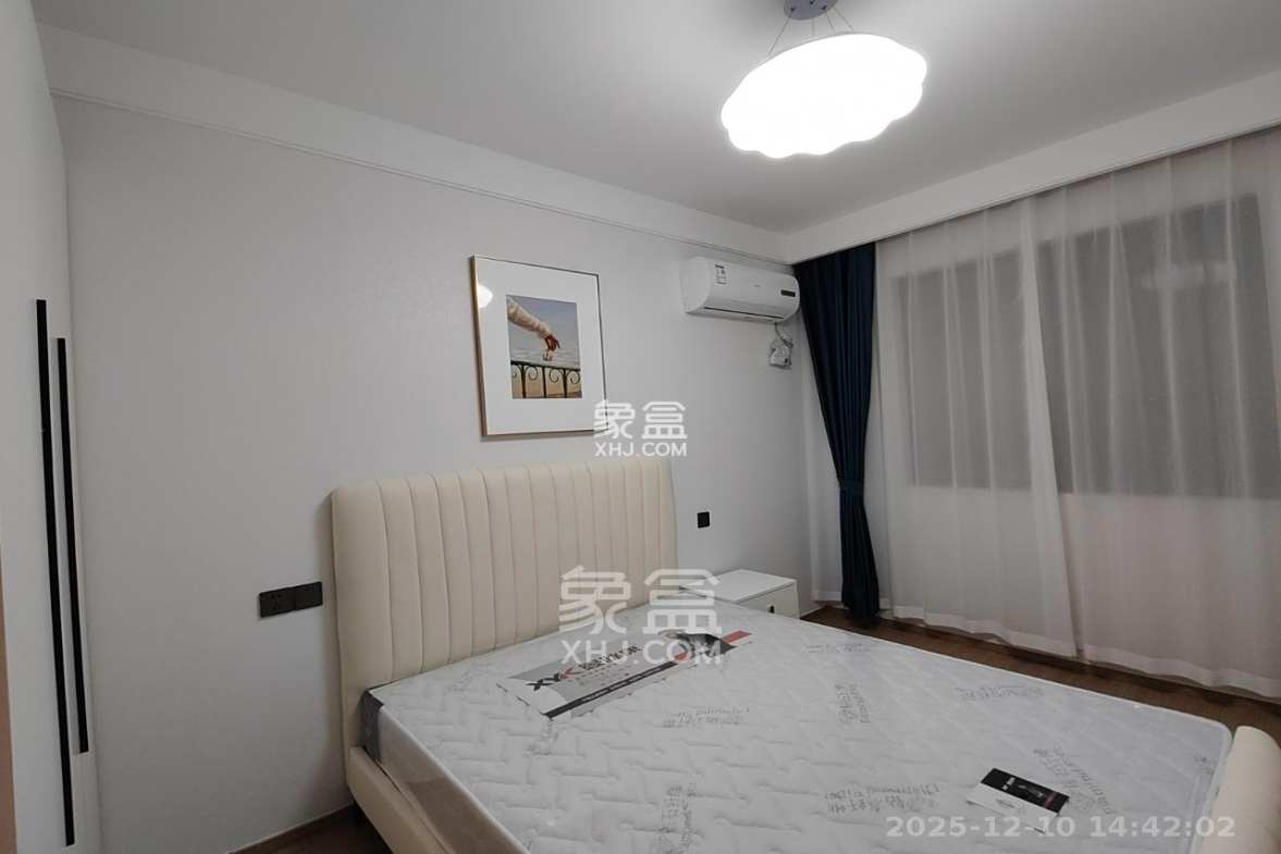 华润凯旋门二期 4室2厅2卫 4000.0元/月 华润凯旋门二期 4室2厅2卫 4000.0元/月室内图