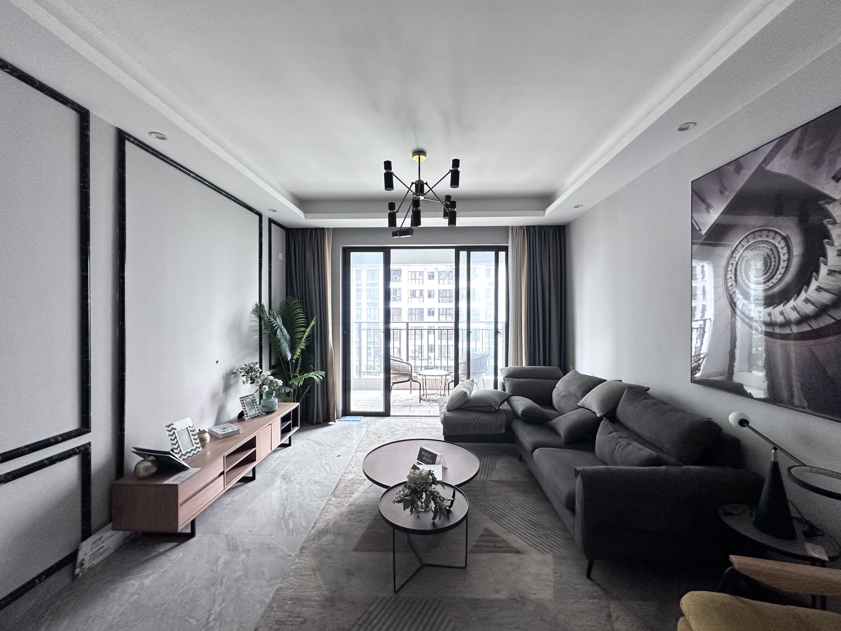 正茂豪庭  3室2厅2卫    149.0万