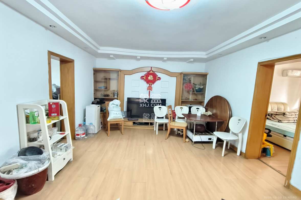 骆家坝小区 3室2厅1卫 1500.0元/月 骆家坝小区 3室2厅1卫 1500.0元/月室内图