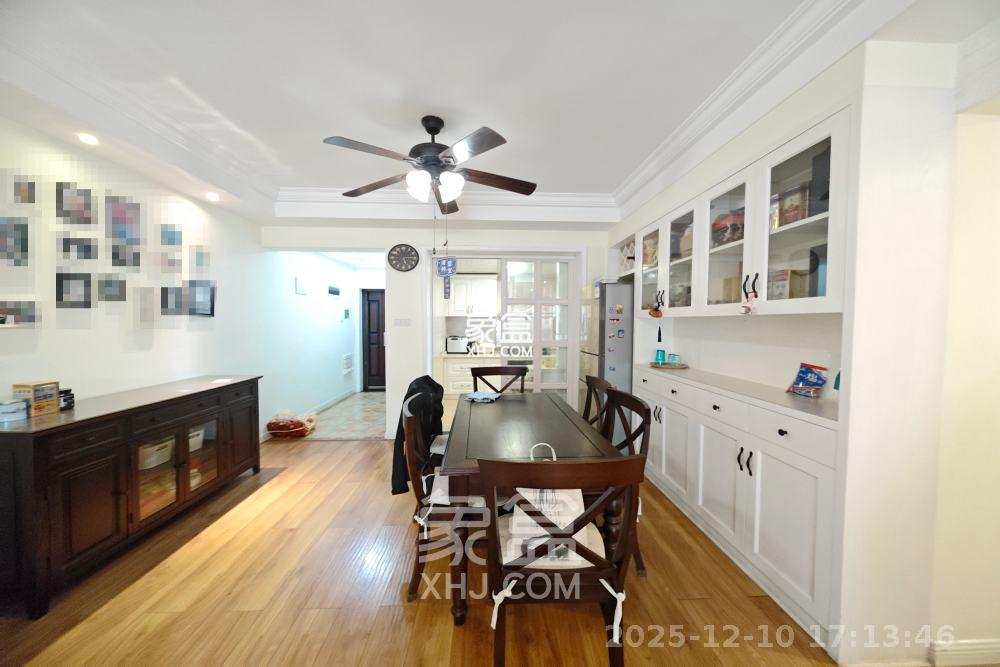 新城新世界一二三期 3室2厅2卫 3800.0元/月 新城新世界一二三期 3室2厅2卫 3800.0元/月室内图