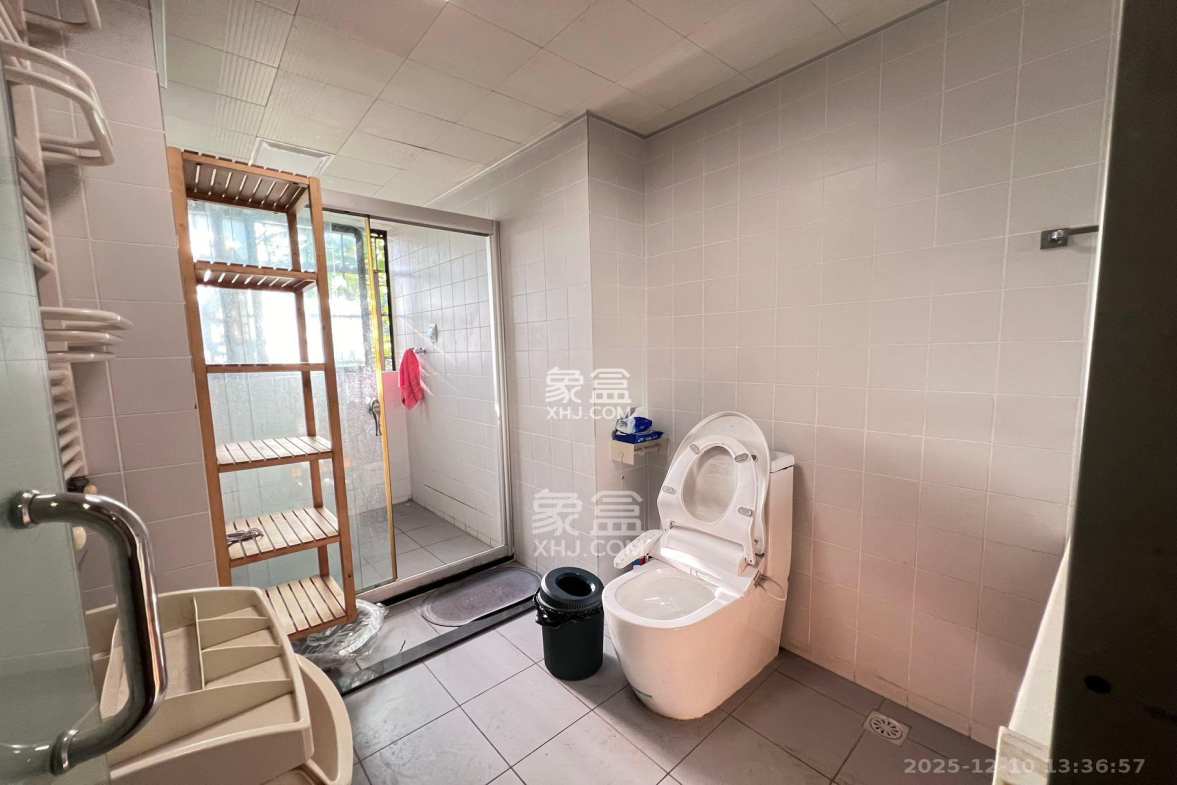 曙光泊岸 4室2厅2卫 4500.0元/月 曙光泊岸 4室2厅2卫 4500.0元/月室内图